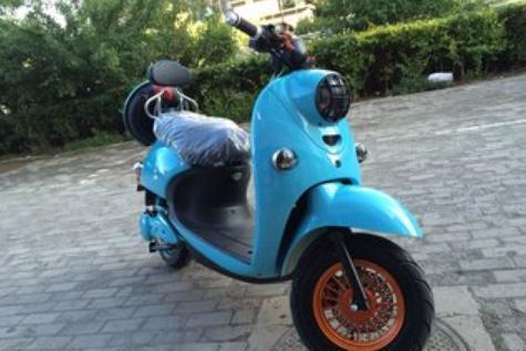 為什么電動(dòng)車電池跑不遠(yuǎn)？使用過程中不可忽視的蓄電池保養(yǎng)細(xì)節(jié)